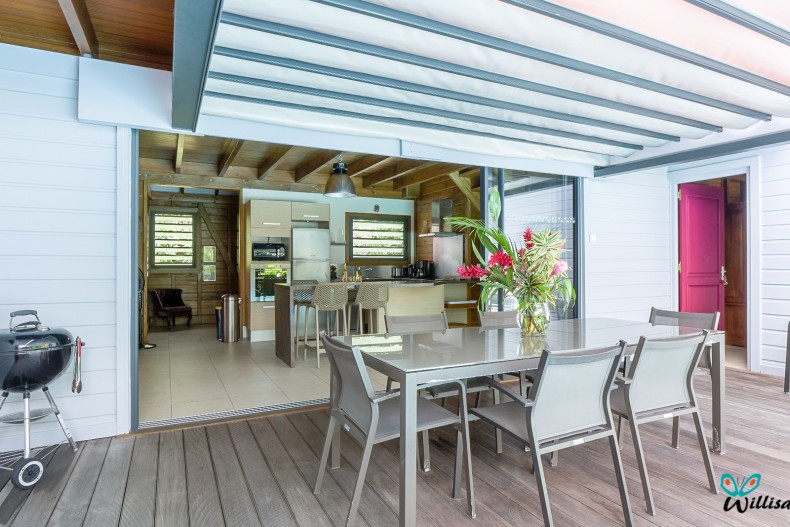 Villa Etoile du Bonheur WILLISARIVERlogo-1100298 copie.jpg